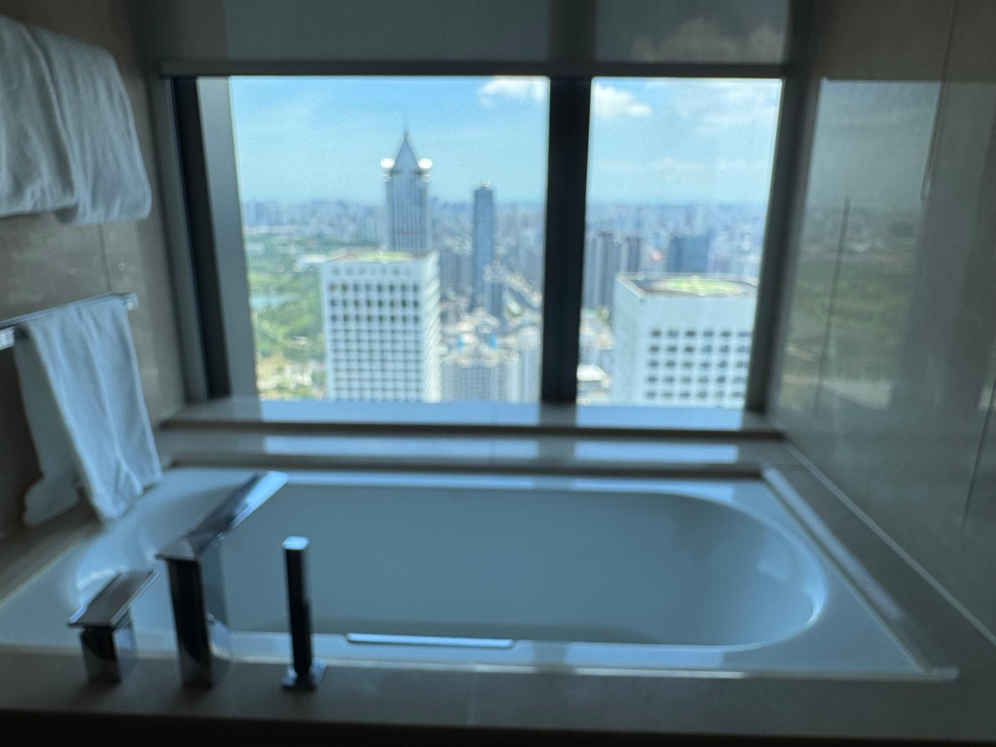 Badewanne mit Ausblick 