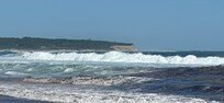 20 min walk to the town beach.