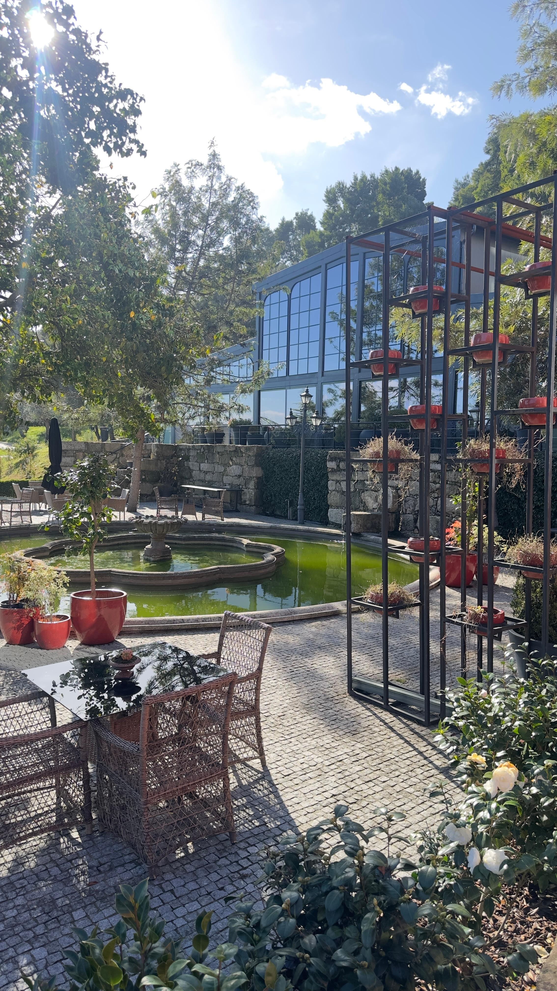 Esse lugar lindo é um salão de eventos que nós fomos para um aniversário de 50anos. 