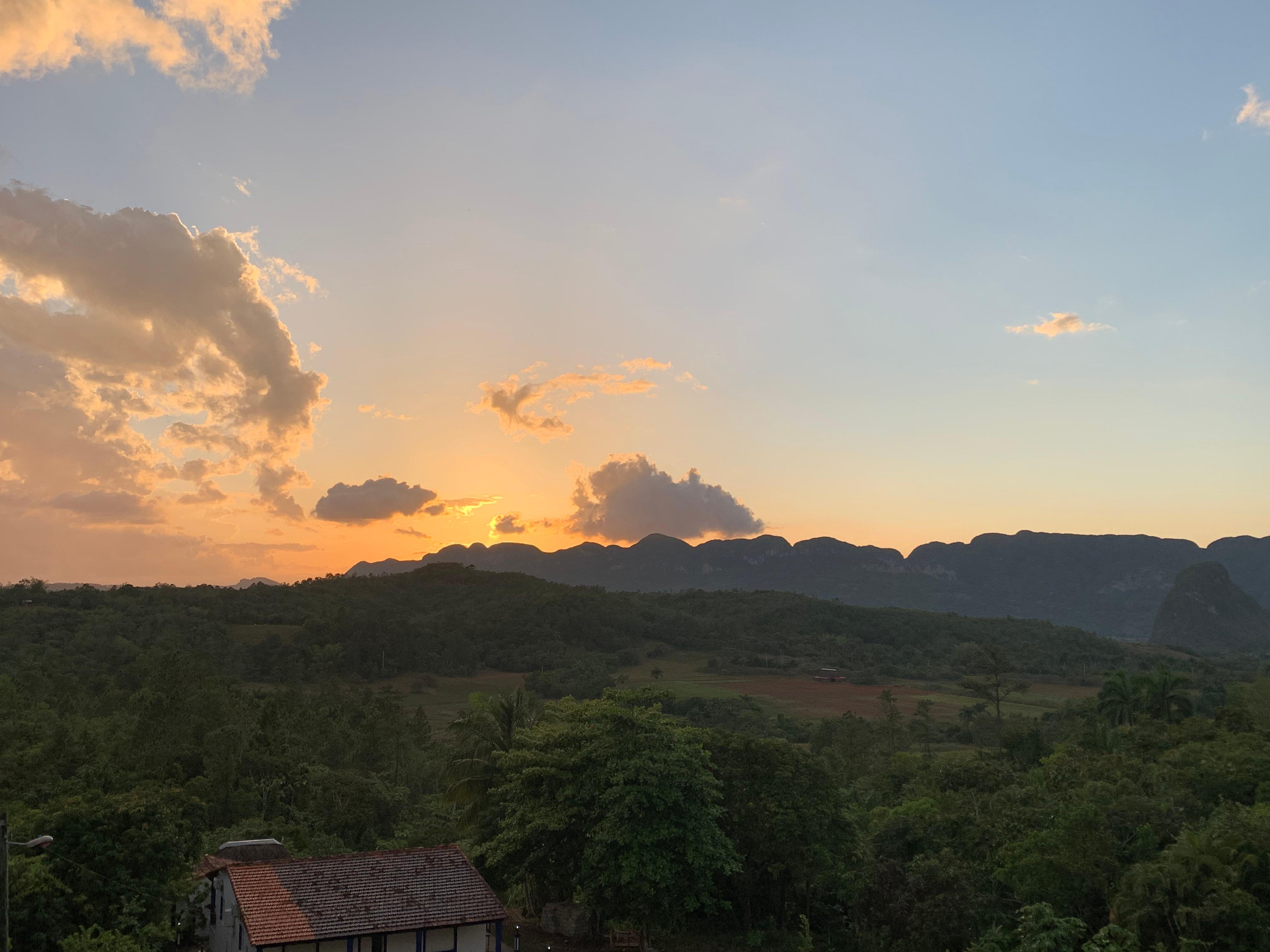 Coucher de soleil depuis la terrasse 