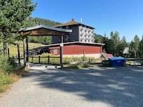 Ingången till hotellet