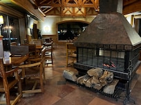 Sector Bar