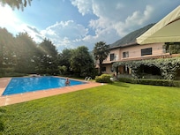 Garden and pool area