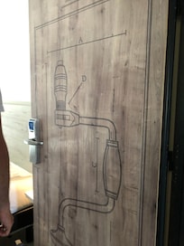 Original puerta de las habitaciones