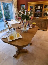 Frokostbord med masse muligheter