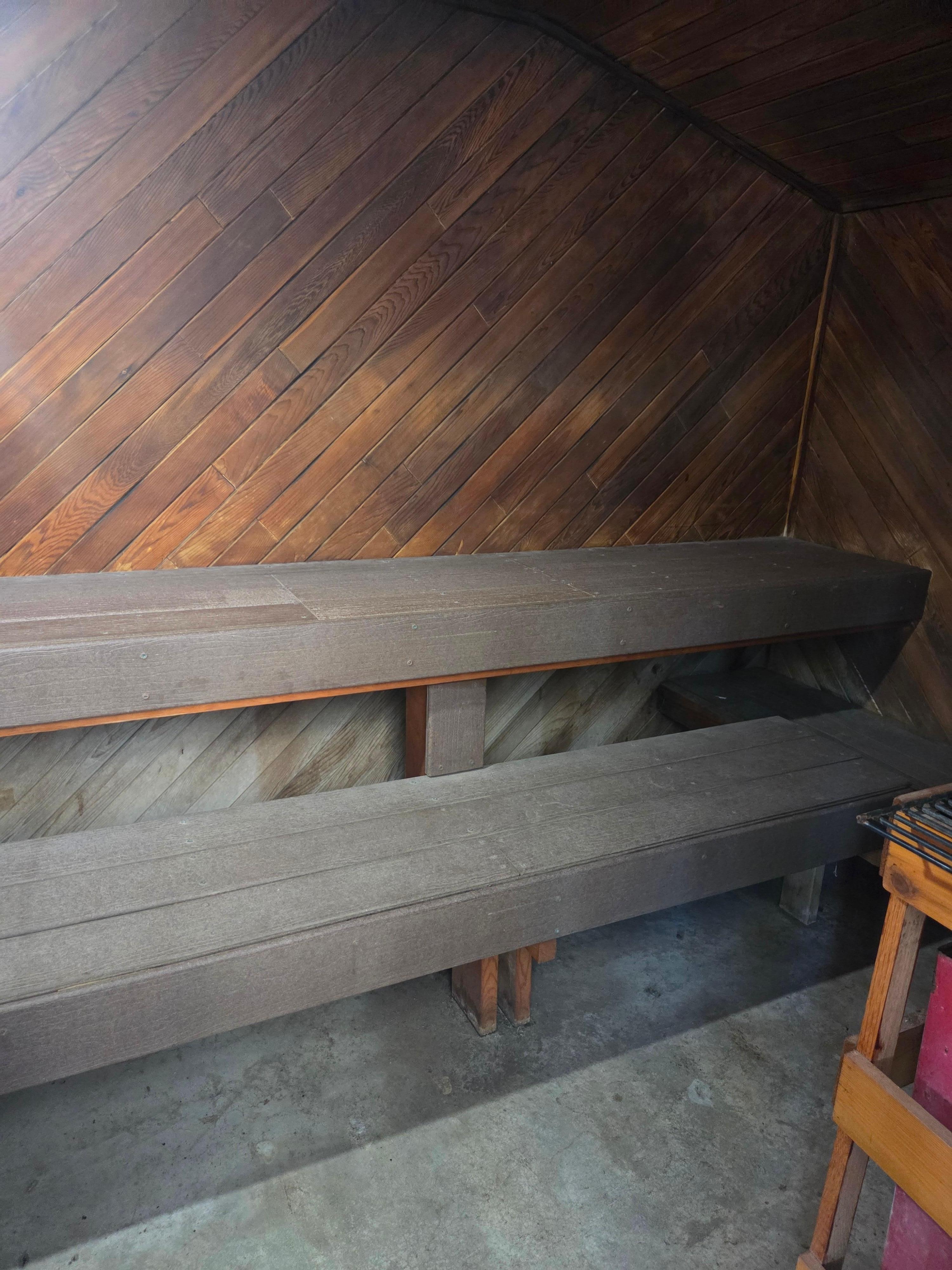 Dusty sauna