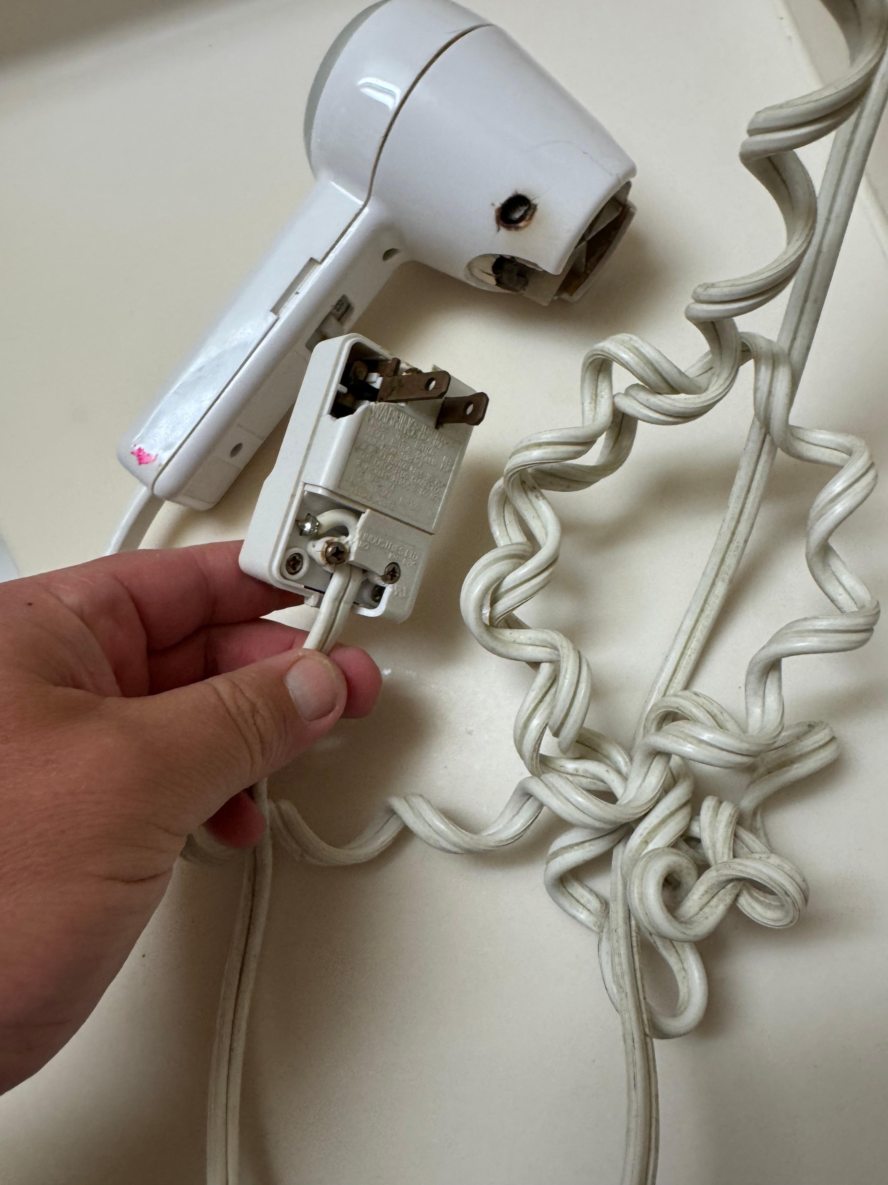 Unsafe plug
