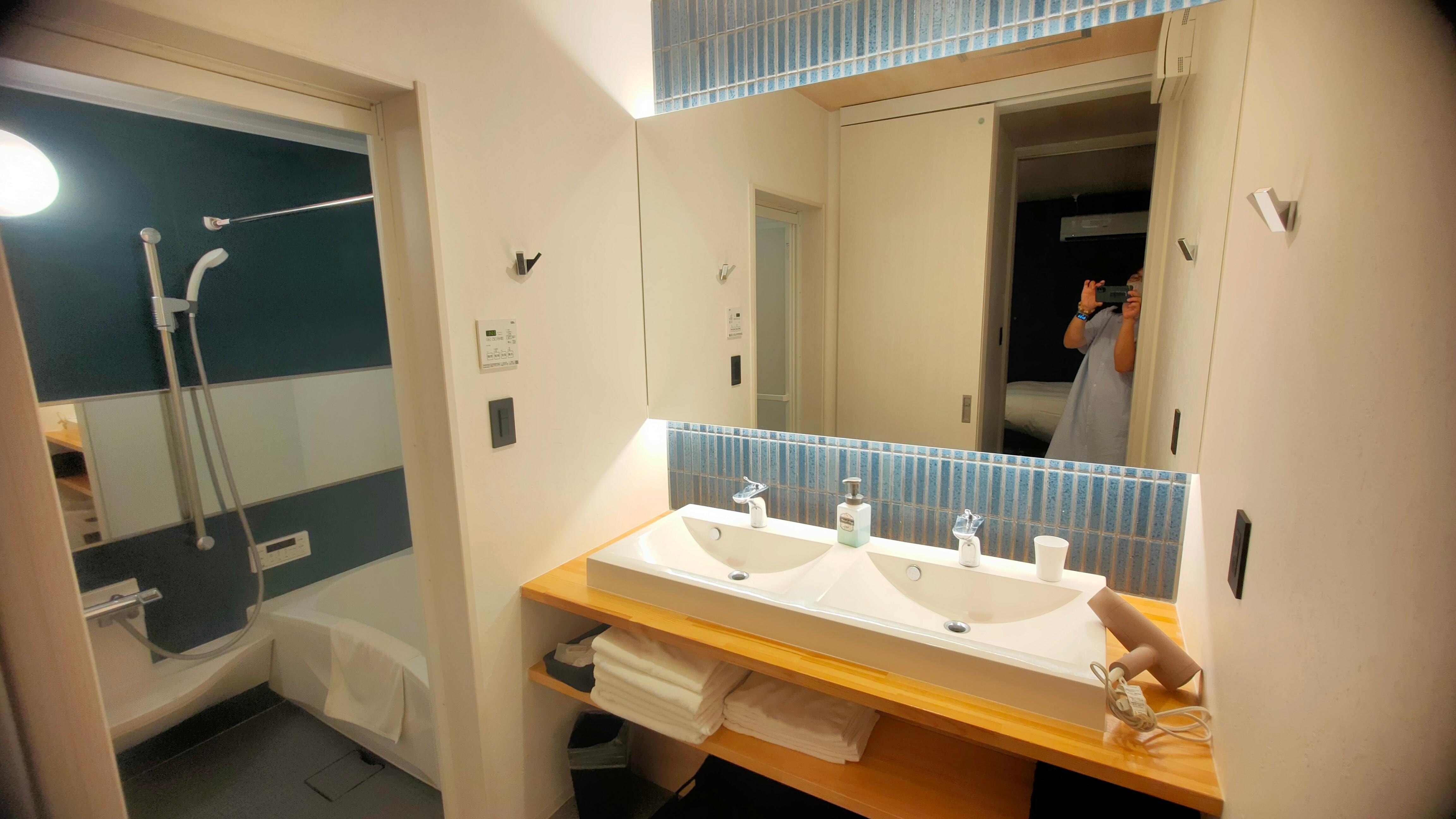 很大的浴室空間