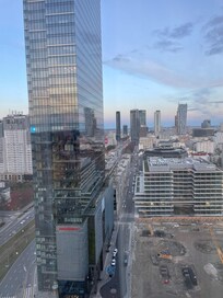Uitzicht vanuit de kamer op de 20e etage. Fantastisch!