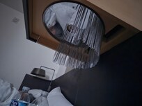 This part looks like needs to be replaced. It's missing half of t