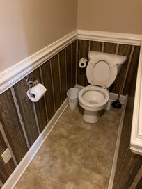 Dingy dirty toilet