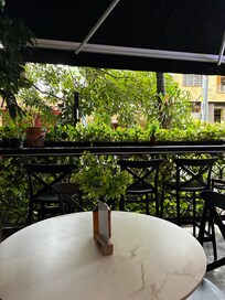 Restaurante en el acceso