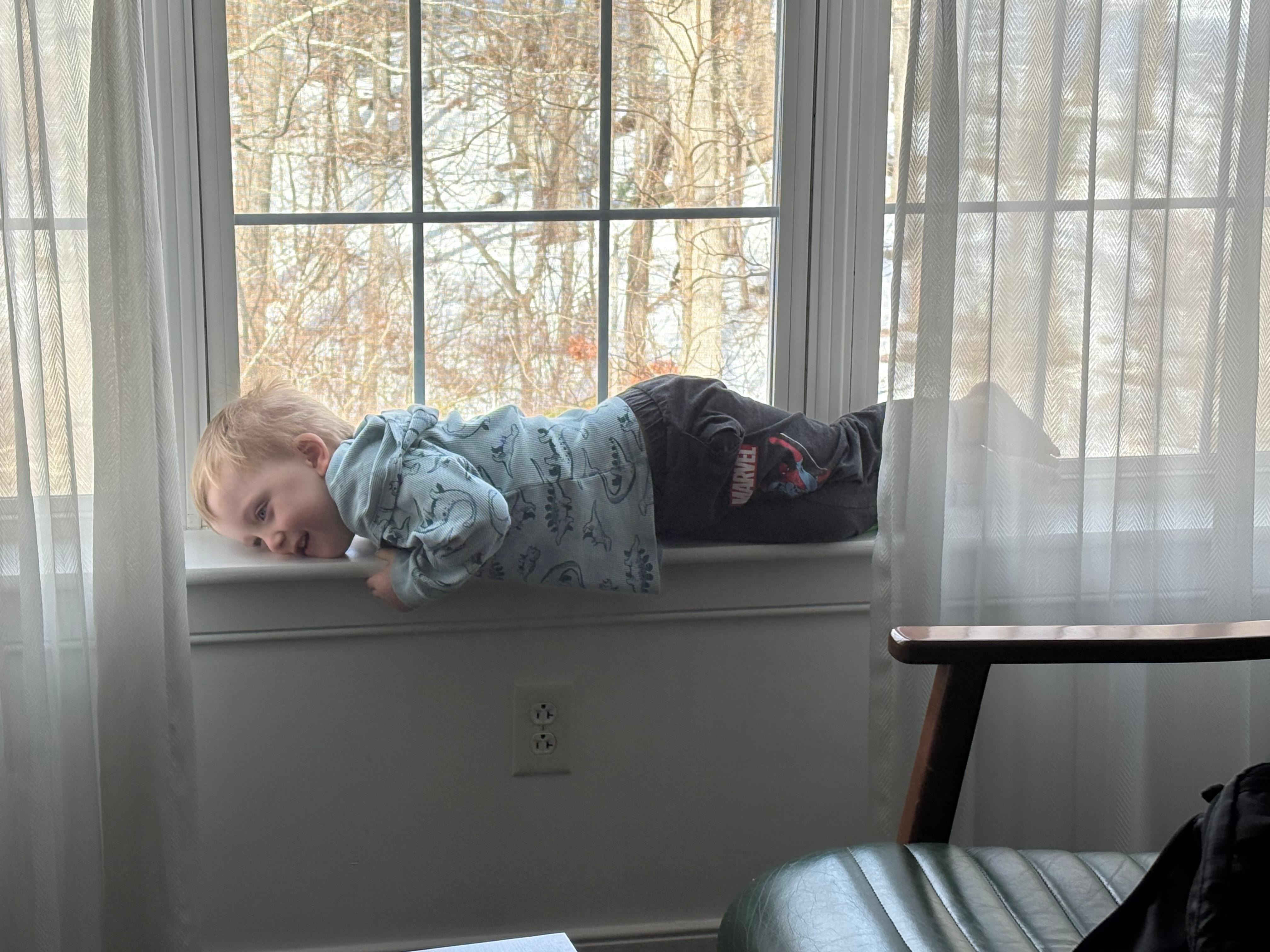 Enjoy this funny photo, parkour 