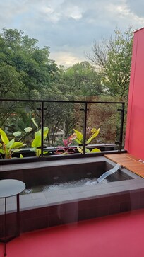They have rooms with private jacuzzi.