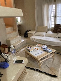 De salon op de 2e etage