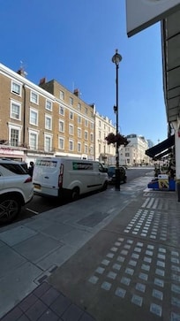 Round the corner street with bakery