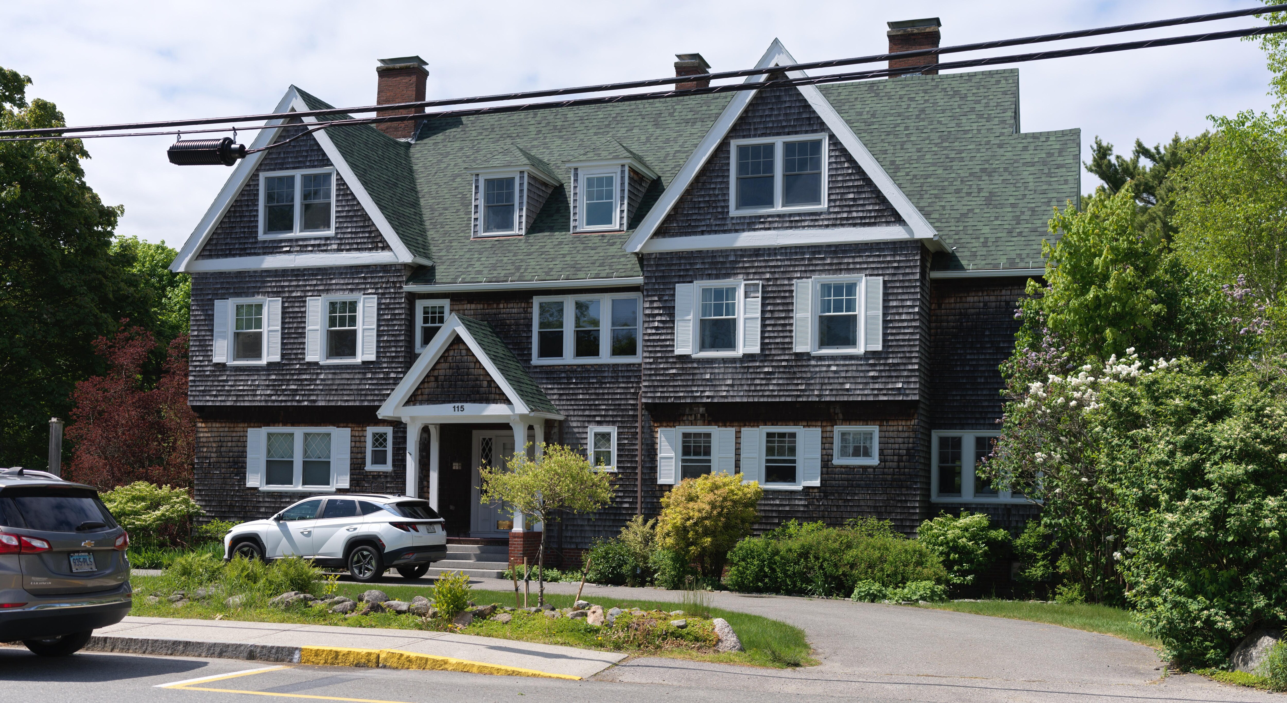 115 West Street (front)