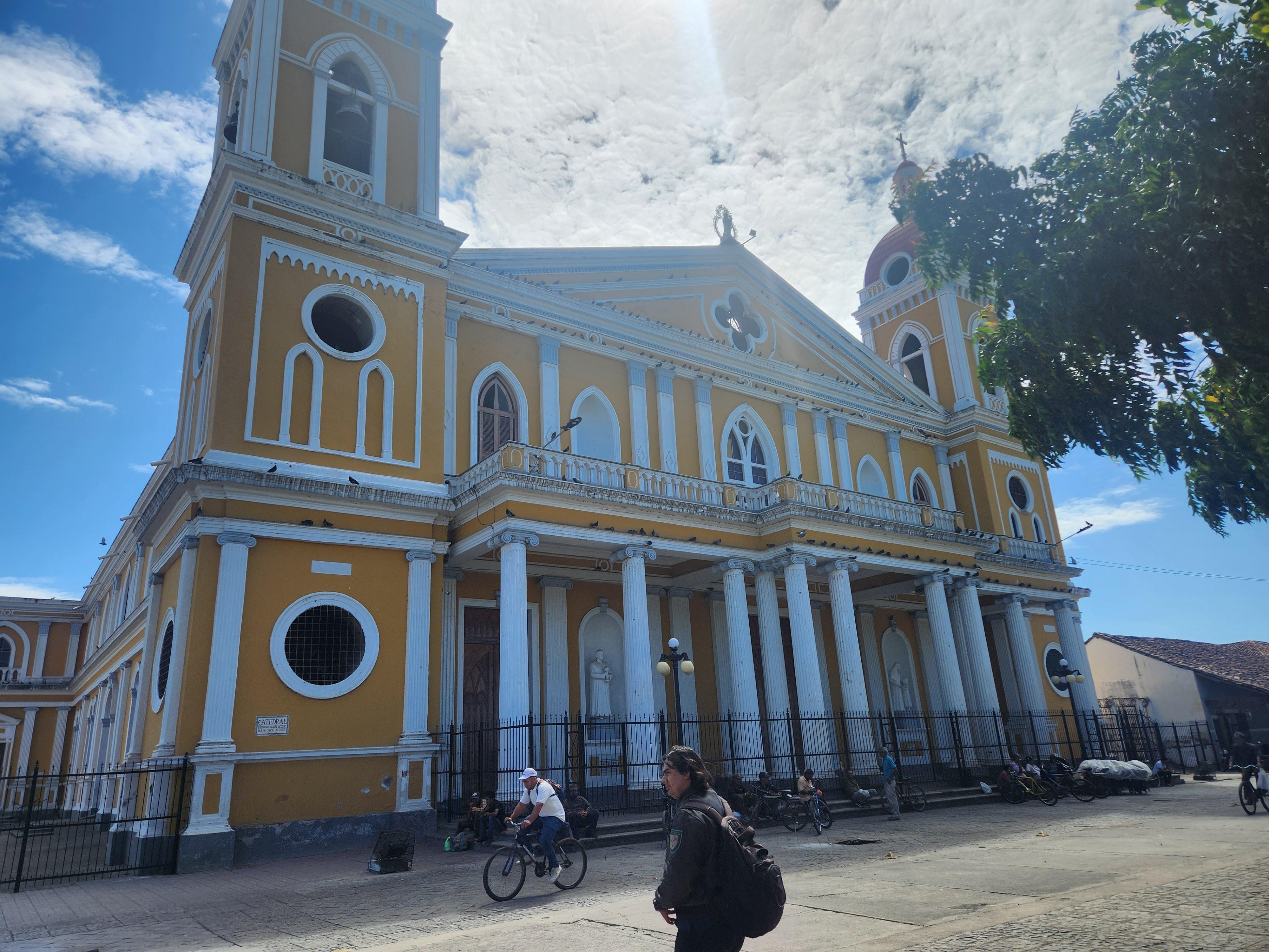 La cathedrale a 5 min de marche 