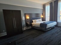 King bed room with pullout couch