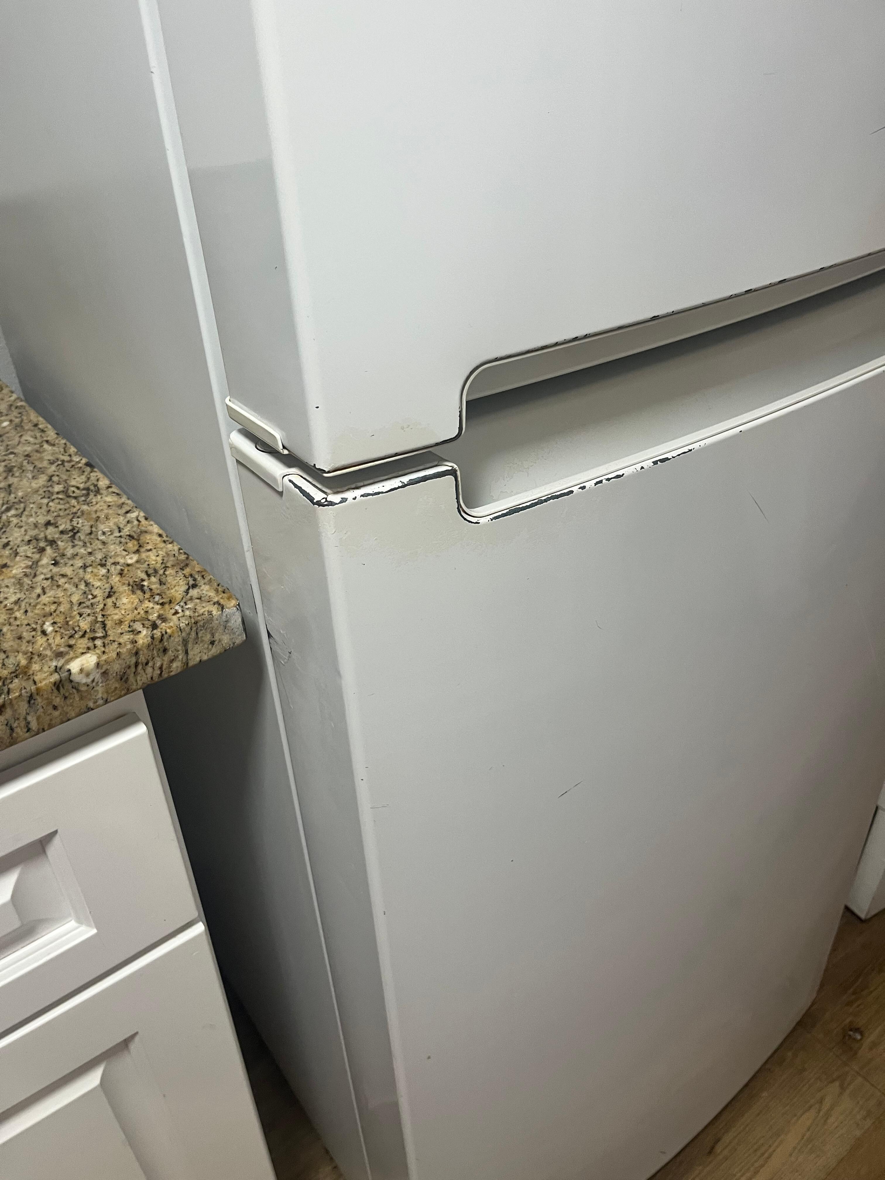 90’s fridge inside was nasty 