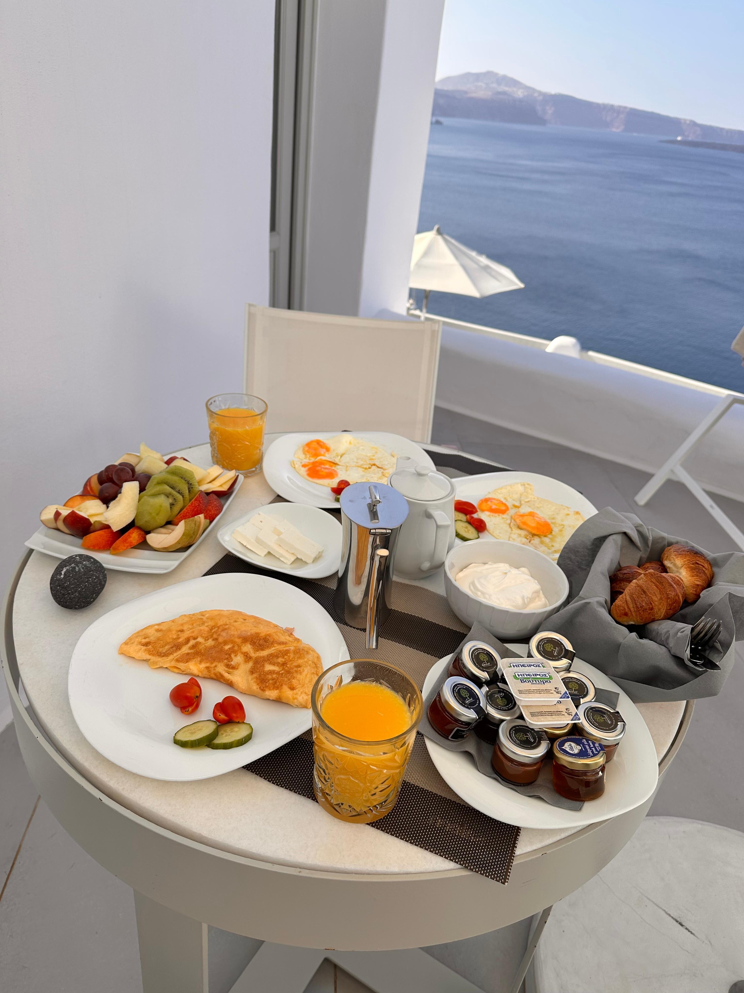 Breakfast in the morning 