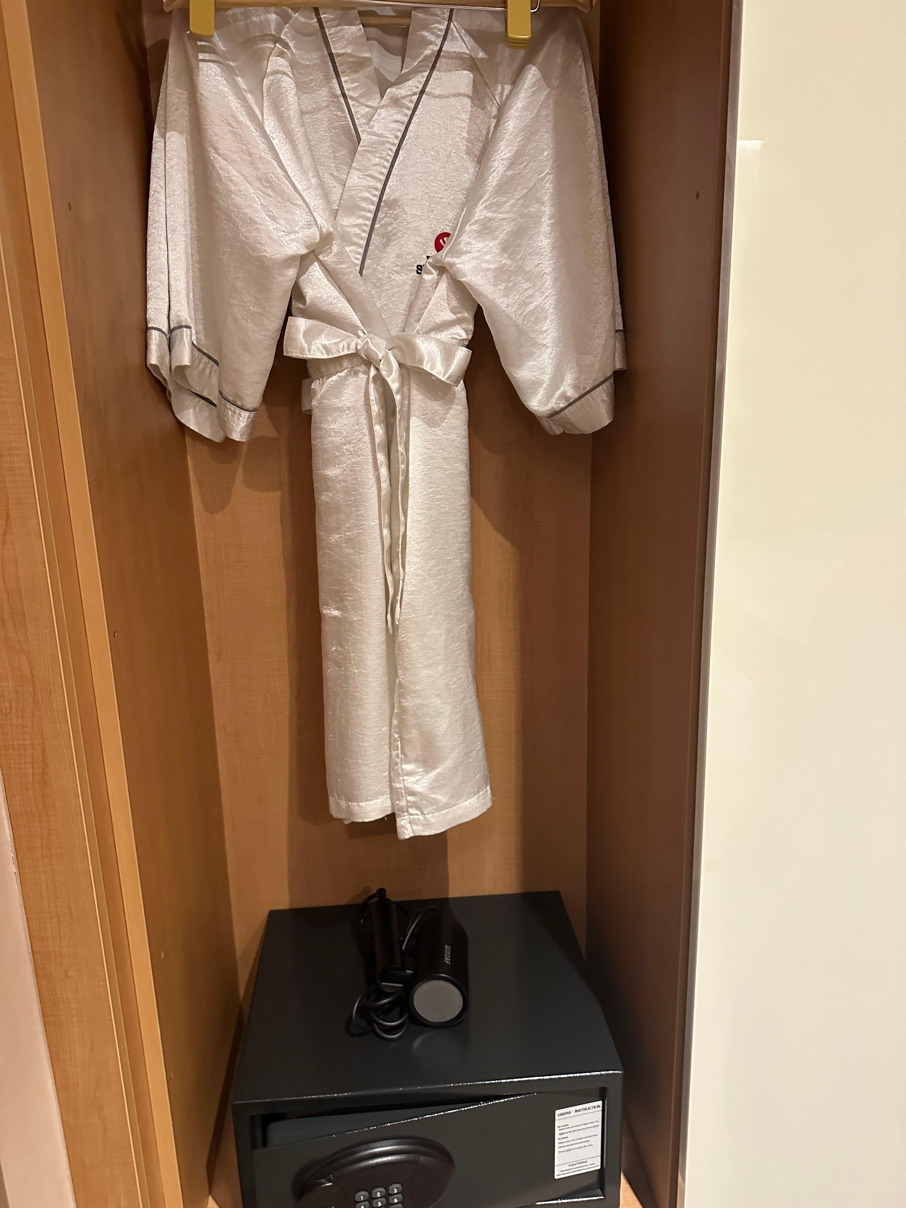 パジャマは持っていくの  をおすすめします