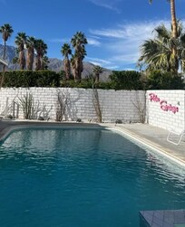 waking up to a sunny morning, heated pool, and beautiful PS day