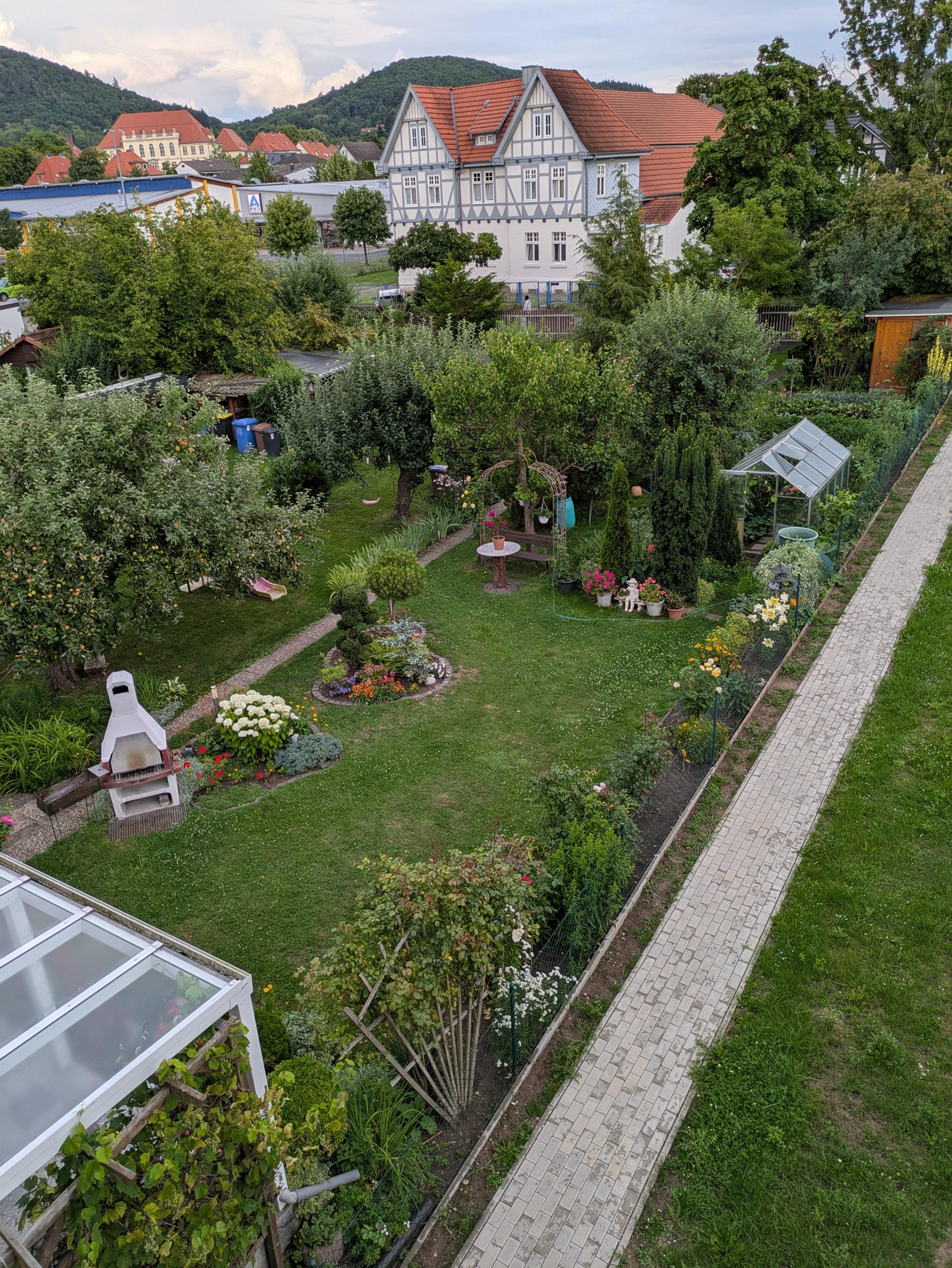 Blick in den Nachbargarten