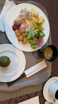 Some breakfast here