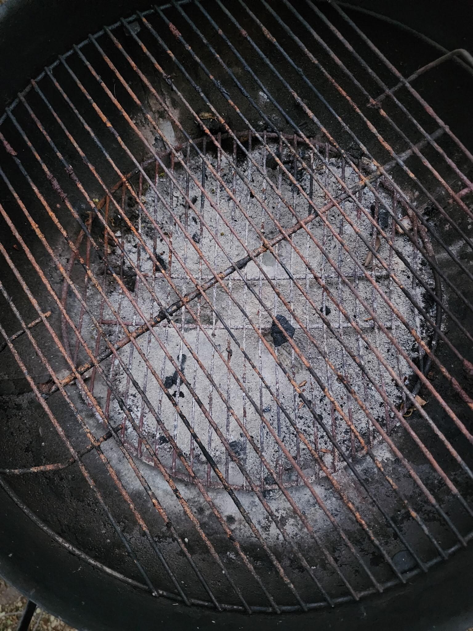 Rusty, gross grill. 