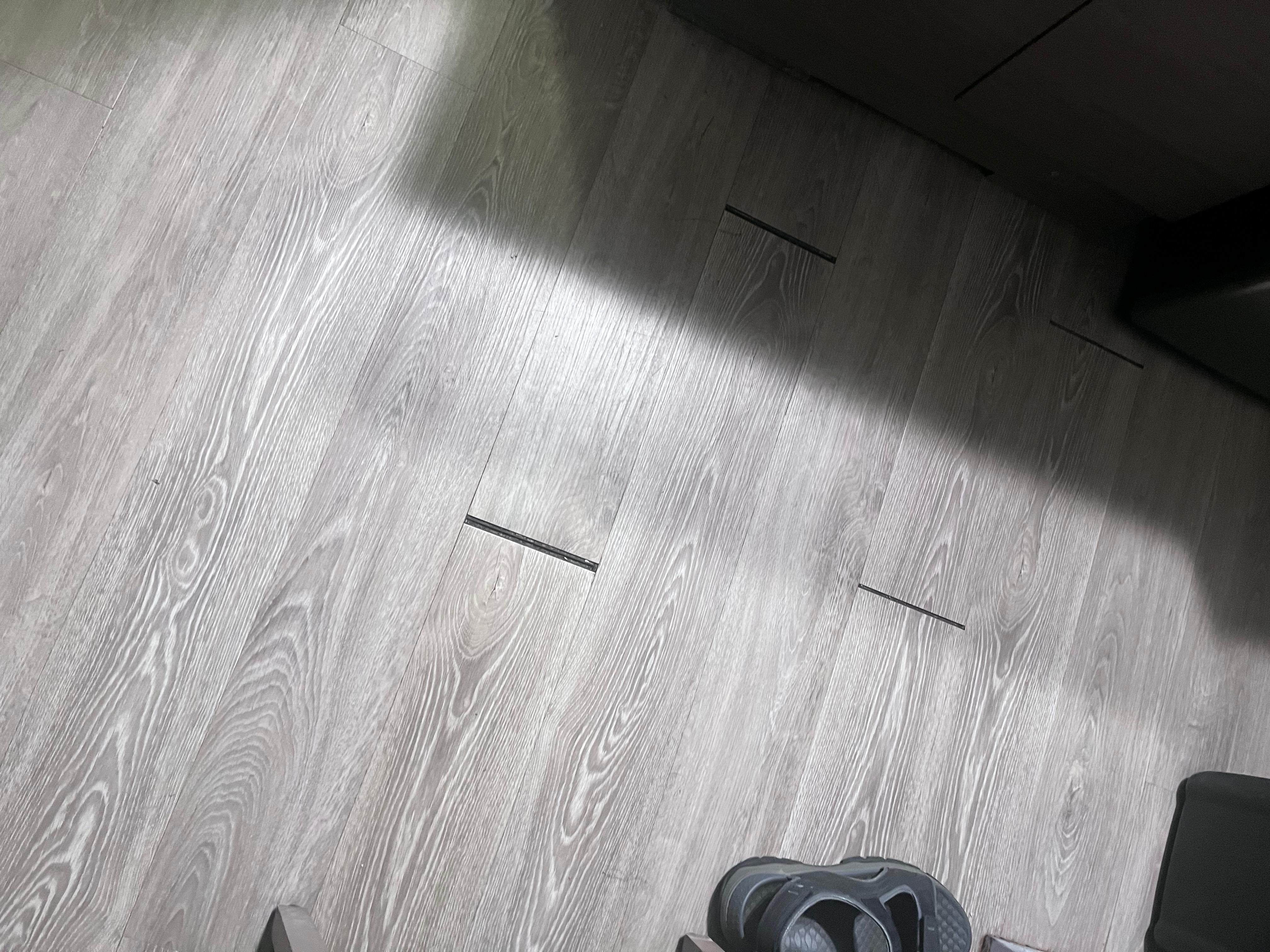 Floor planks stressed 