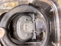 Fridge water and ice dispenser