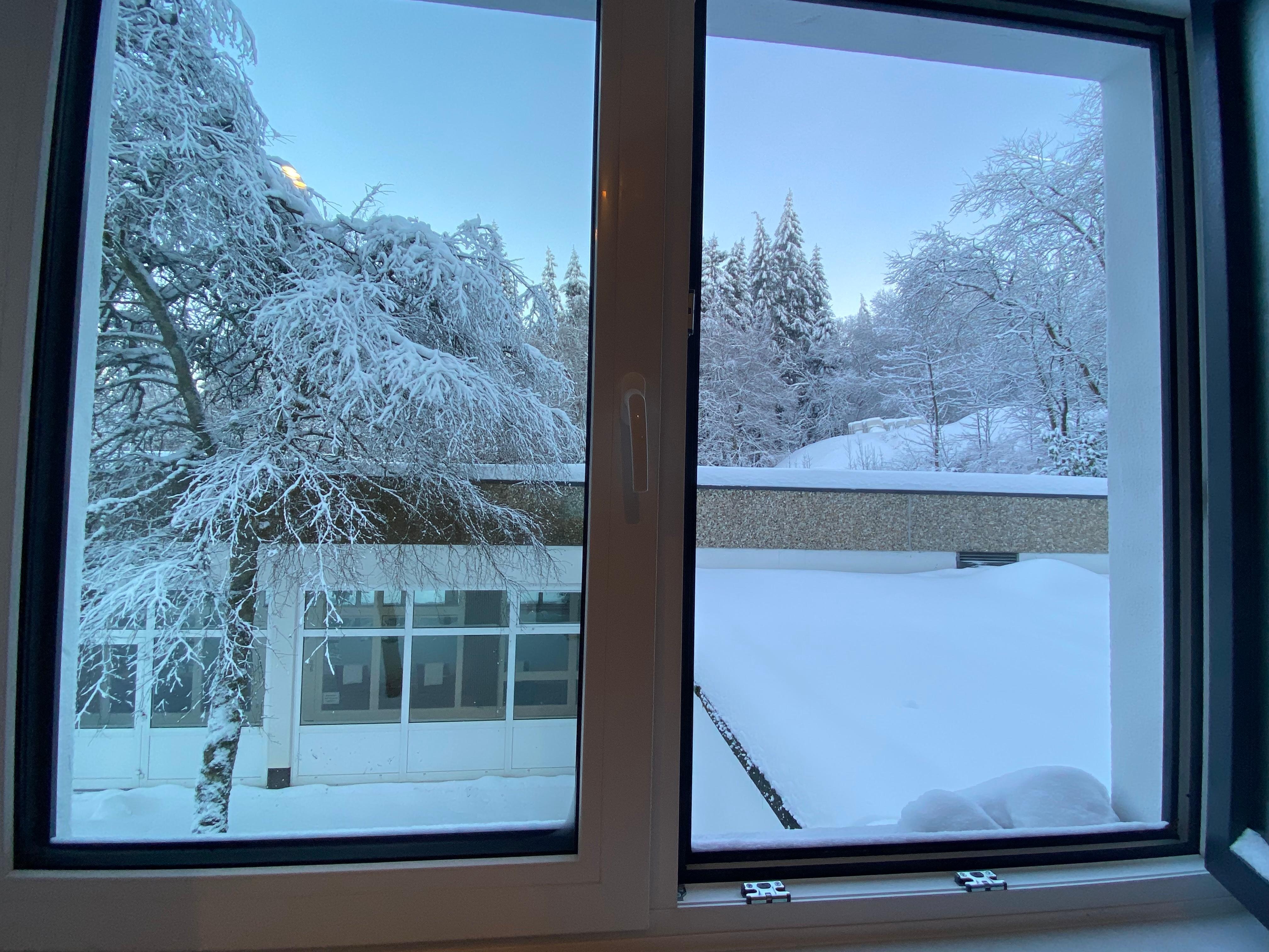 Schöne Aussicht aus dem Fenster