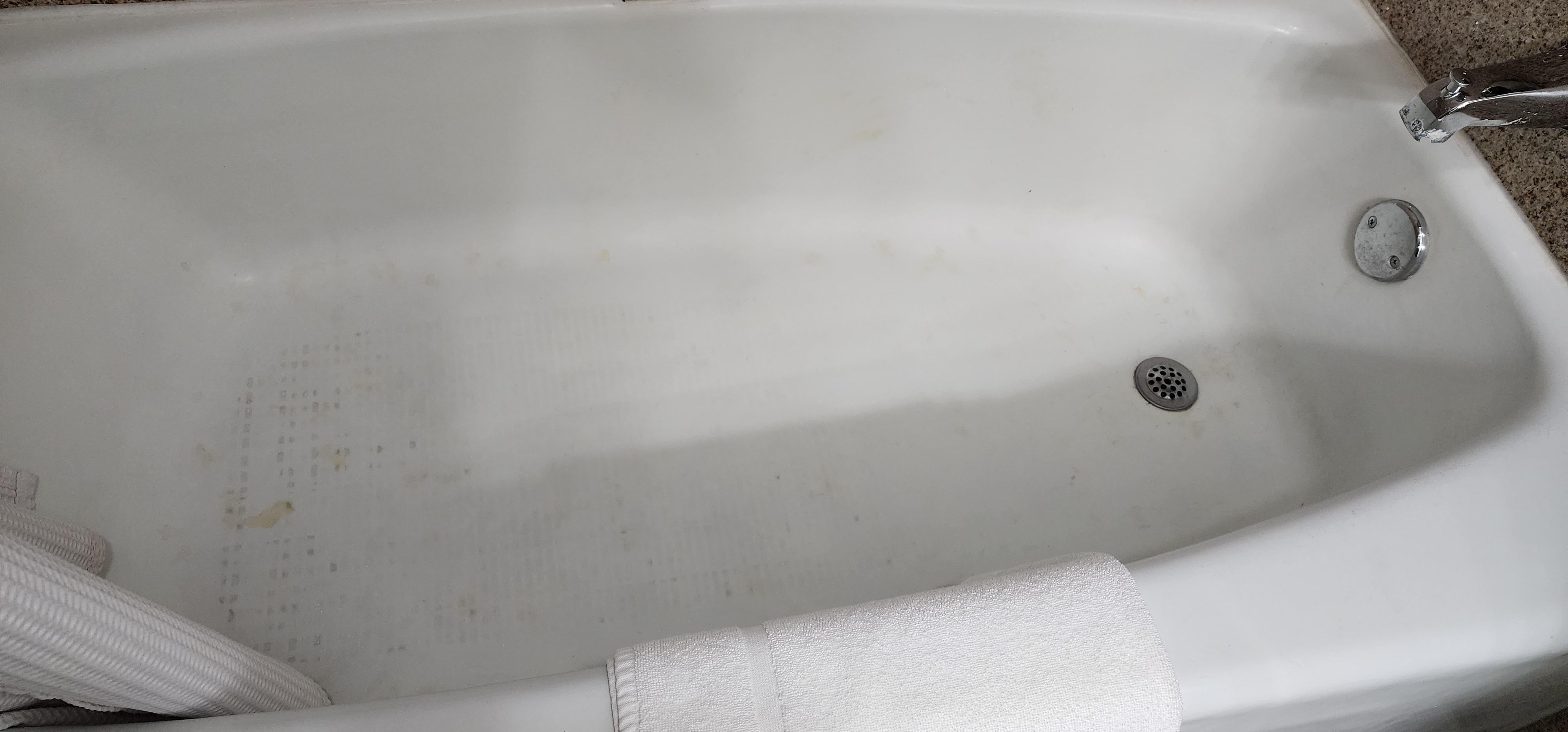 This was the tub when i checked in.  i showered by putting a towel on the floor of the tub so i wouldnt slip