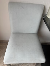 Stains on the chairs. We had 5 rooms and all the rooms had dirty chairs as such.