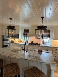 Well equipped kitchen