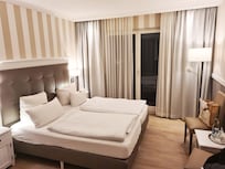 Standard Doppelzimmer mit Balkon