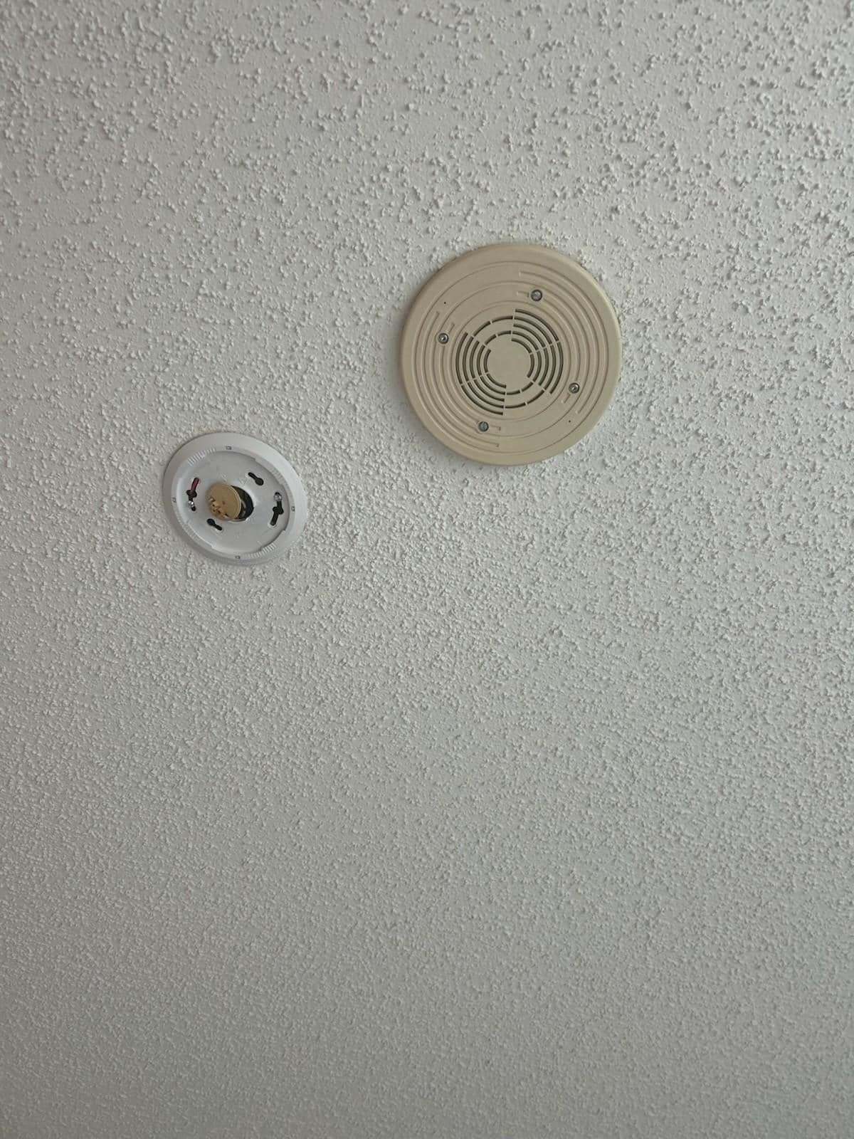 A speaker and a missing smoke alarm...