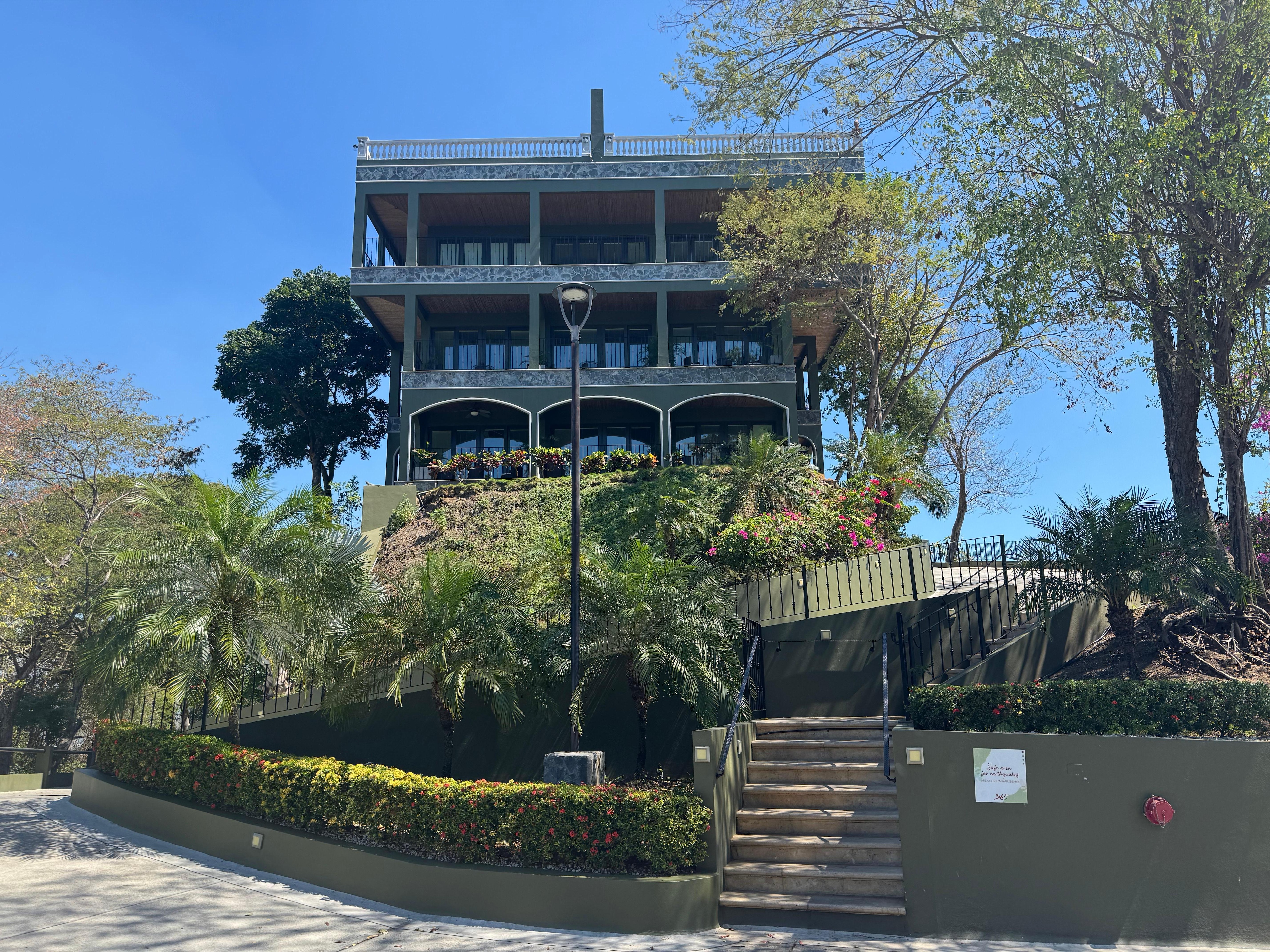 Front (west side) of condo 404