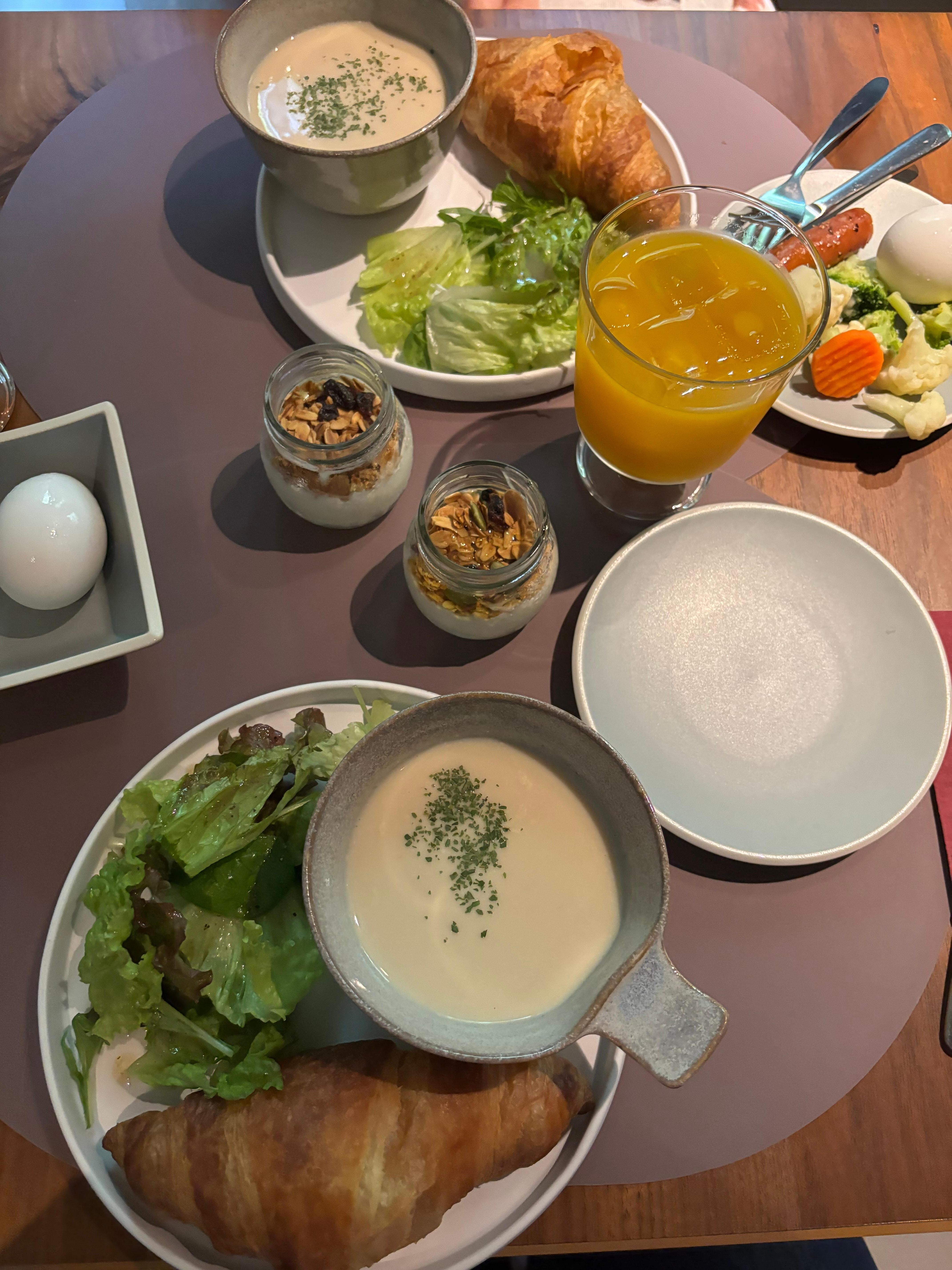 Breakfast, just enough. 