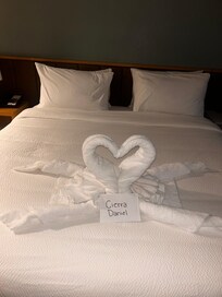 We celebrated our anniversary in charlotte and got to see family! It was great!