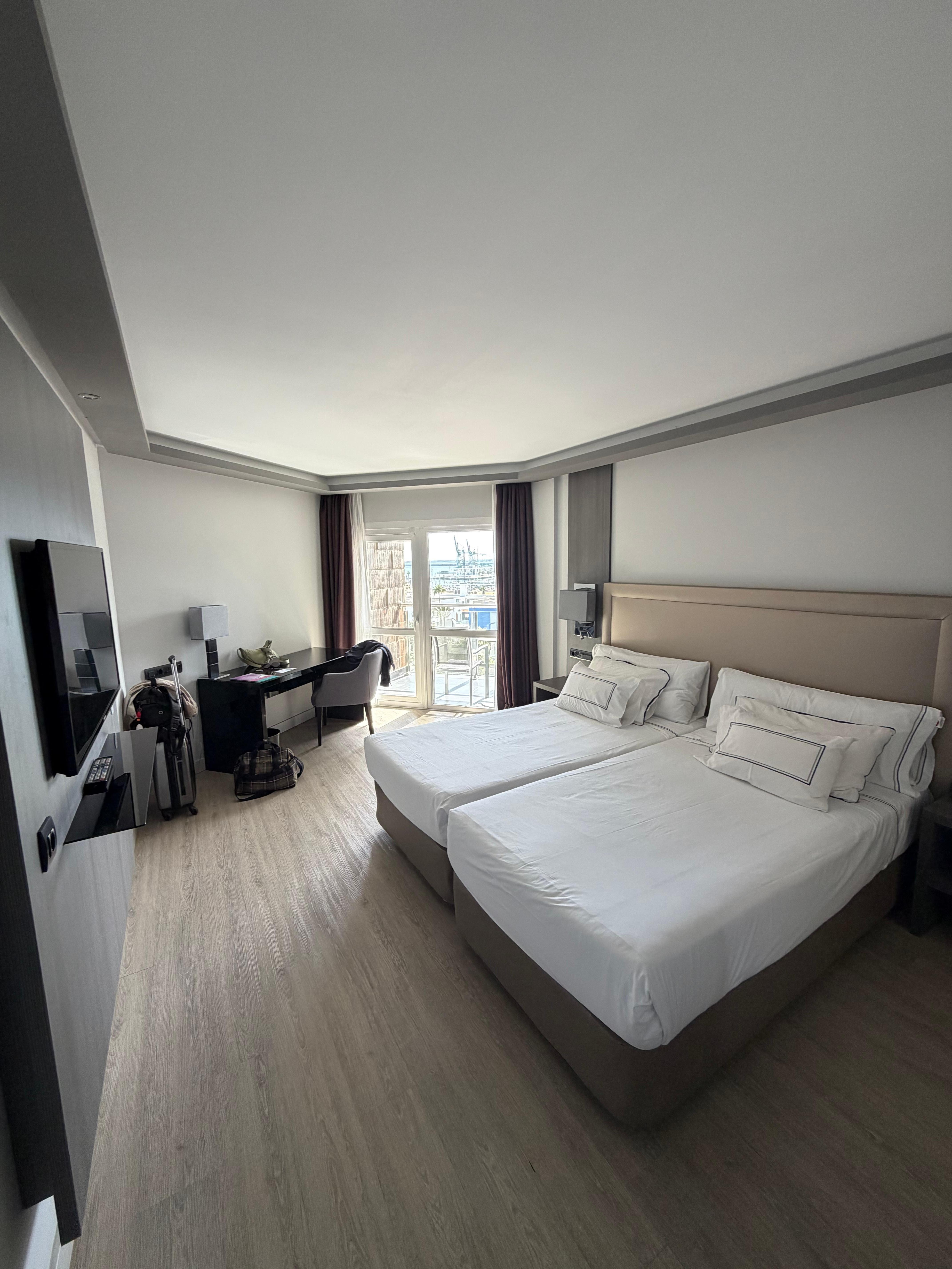 Premium double room marina view 