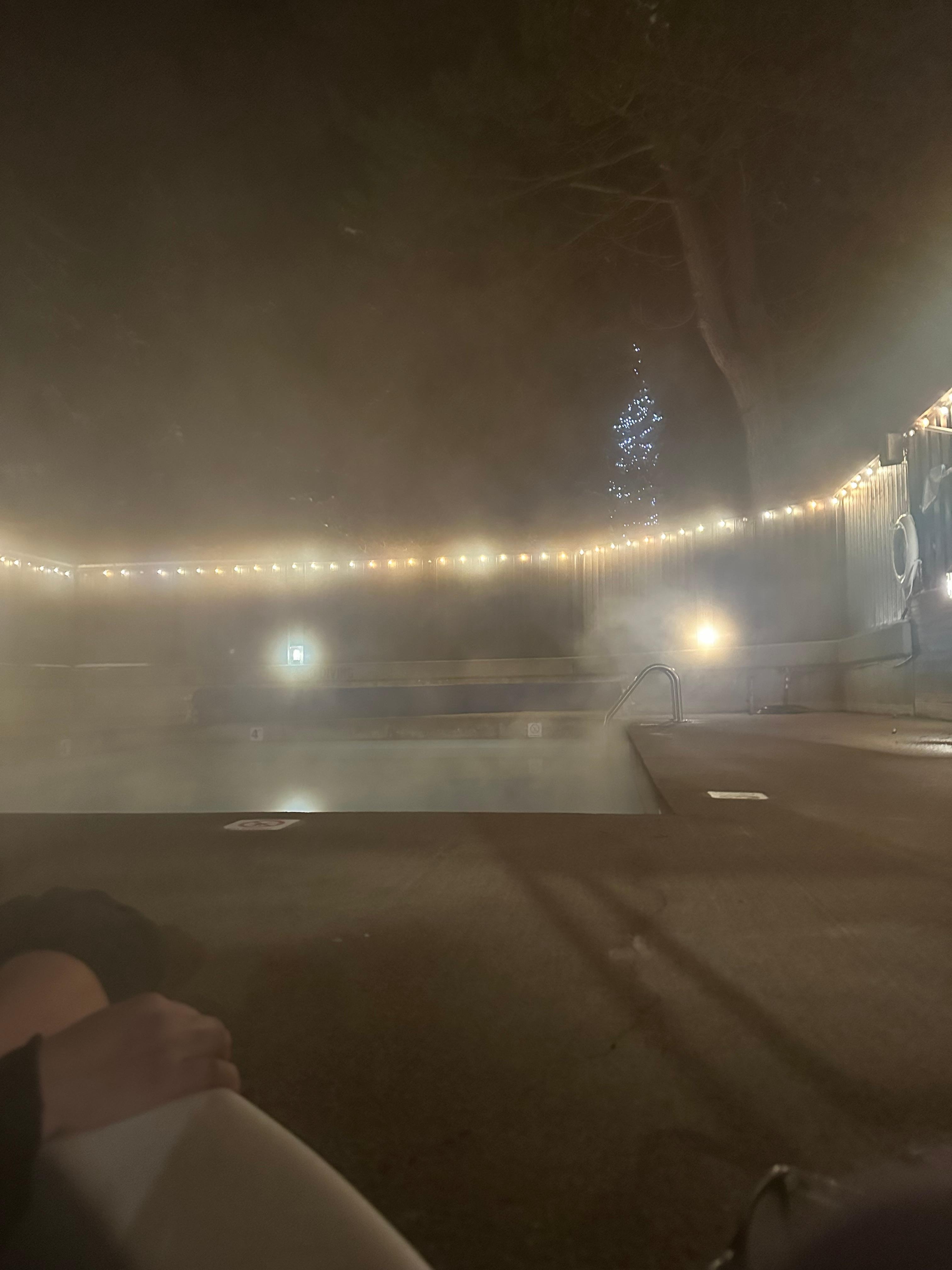 Hot tub is good,but  9:20pm will stop 