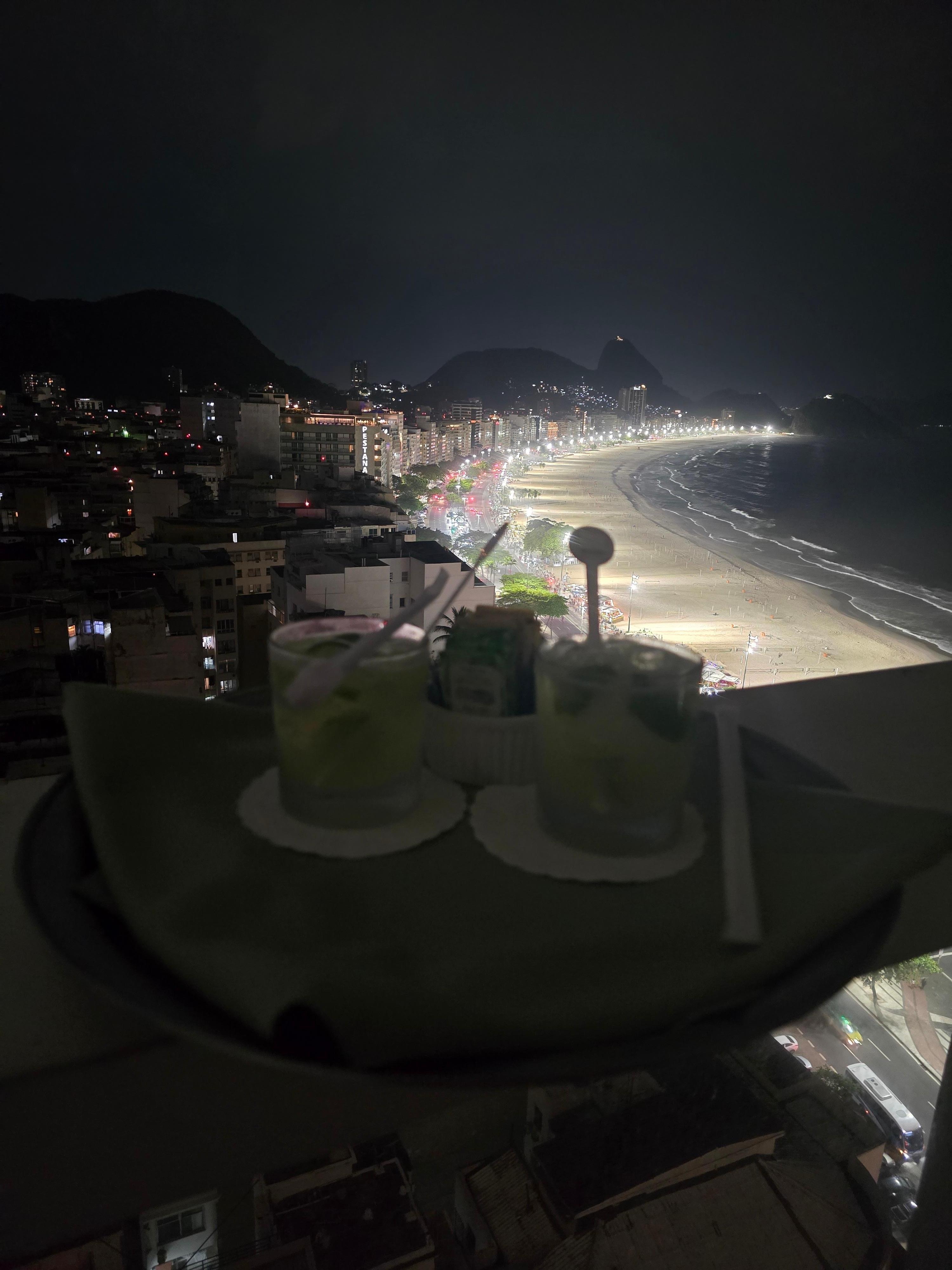 Vista desde la habitación de noche.