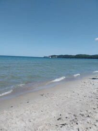 Schöner, sauberer Strand
