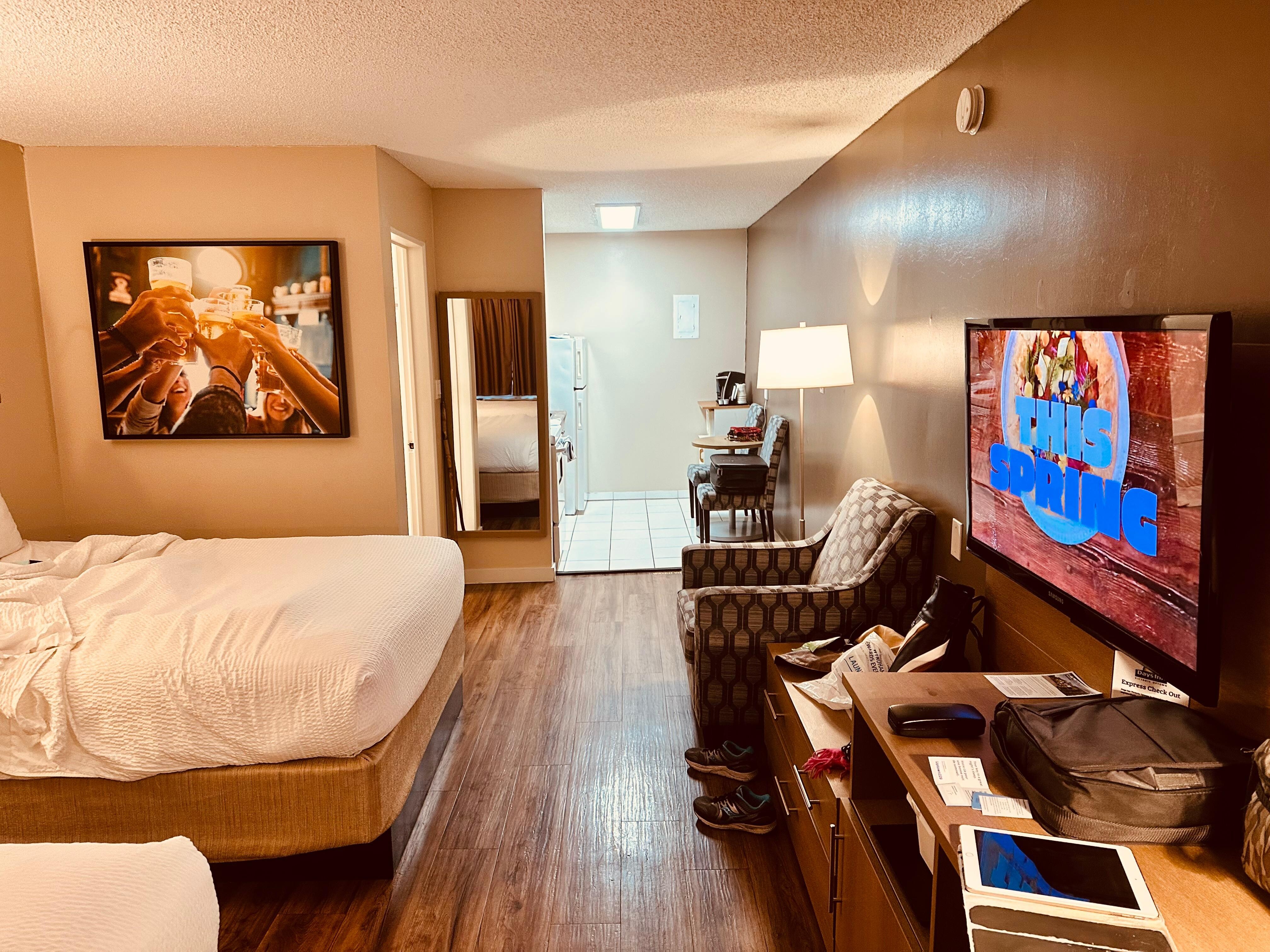 Bed/TV