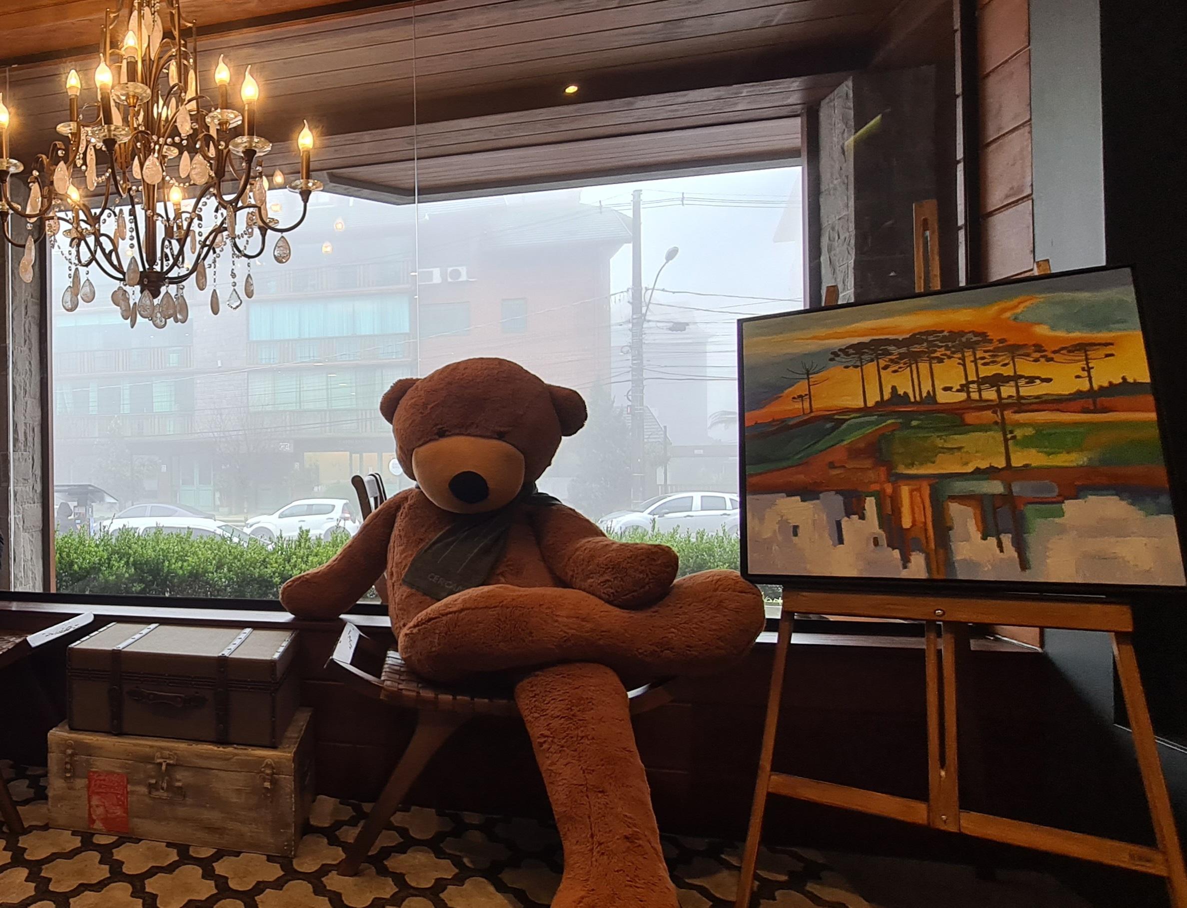 Recepção do Hotel Cercano com o fog do lado de fora!