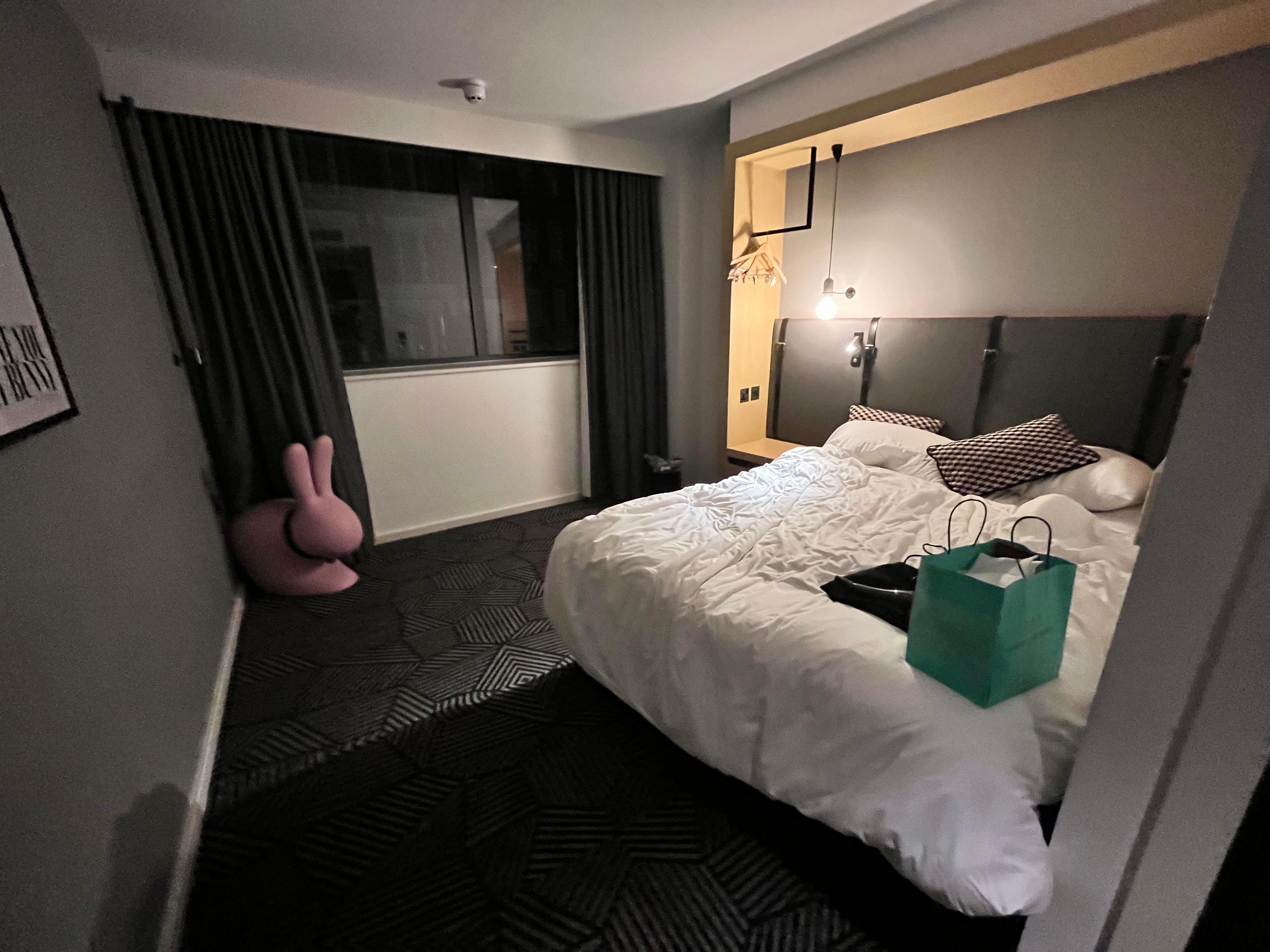Room in a nutshell
