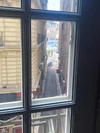 Chambre avec vue sur le port … faut le dire vite !