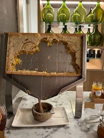 Honeycomb served at breakfast.